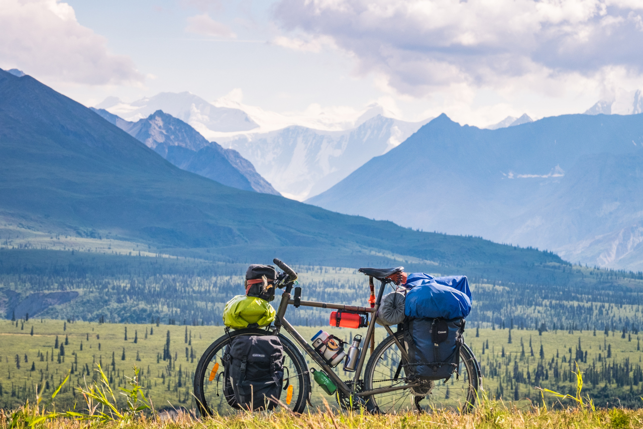 Jak planować długodystansowe wyprawy rowerowe solo i z przyjaciółmi